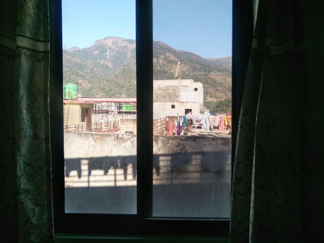 Crescent Moon Homestay Rishīkesh Kamer foto